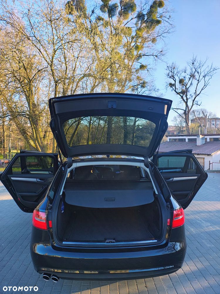 Audi A4 Avant 2.0 TDI Multitronic - 11