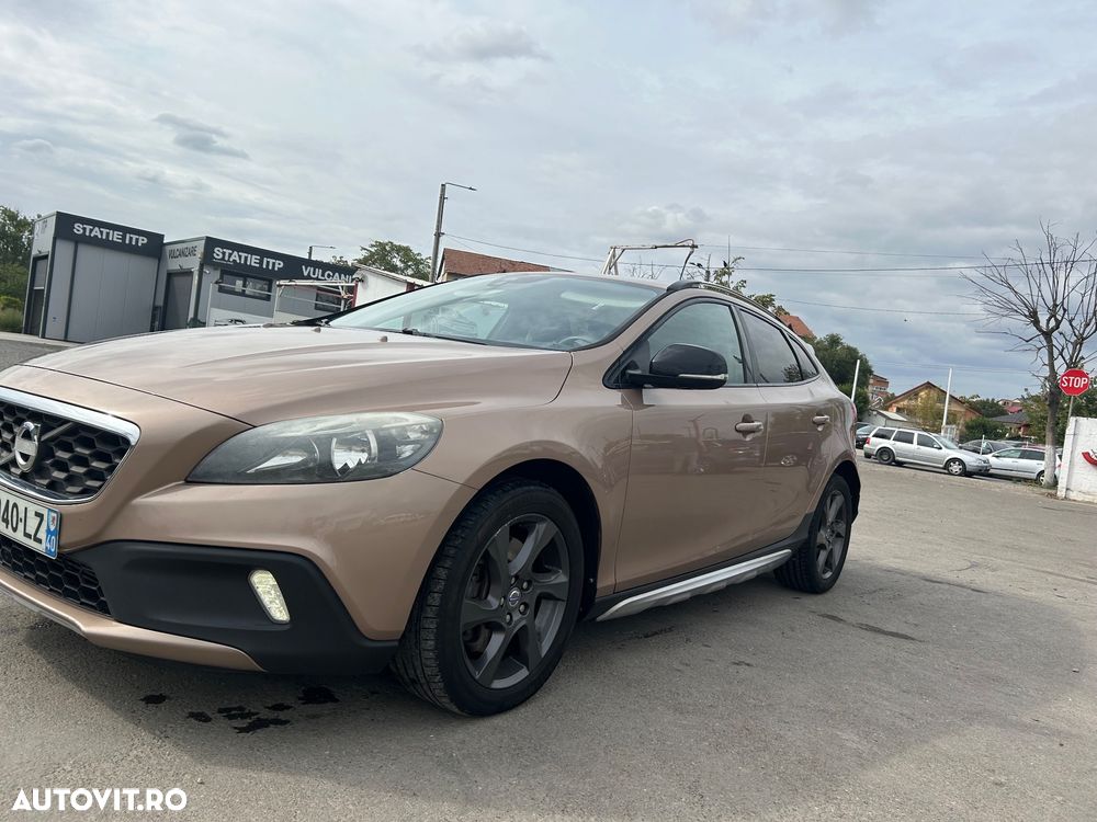 Volvo V40 Cross Country D3 Momentum