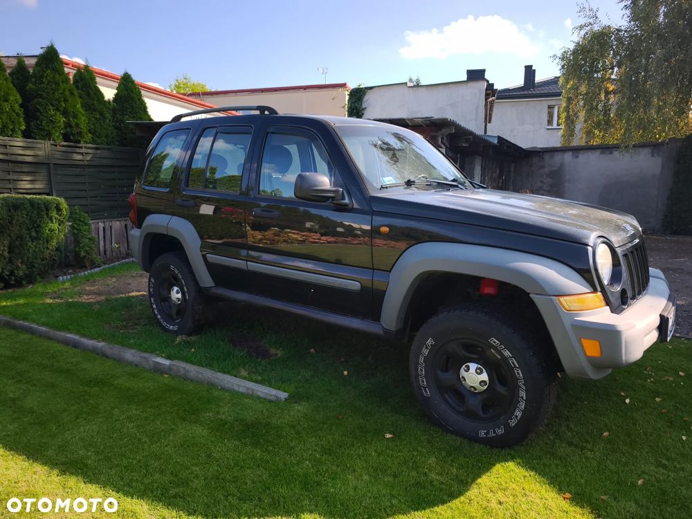 Jeep Cherokee - 3