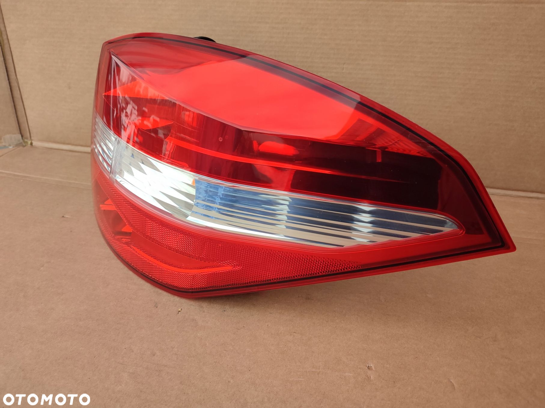 Lampa prawy tył RENAULT LAGUNA III KOMBI EUROPA ORYGINAŁ 265500002R - 3
