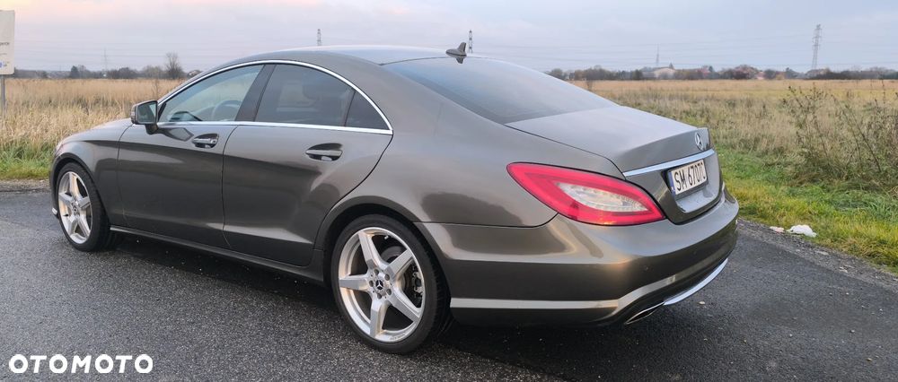 Mercedes-Benz CLS - 10