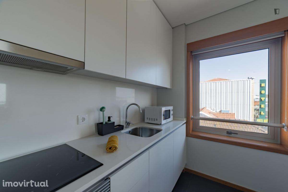 Apartamento com 1 quartos - localizado em Matosinhos Porto - Grande imagem: 3/22