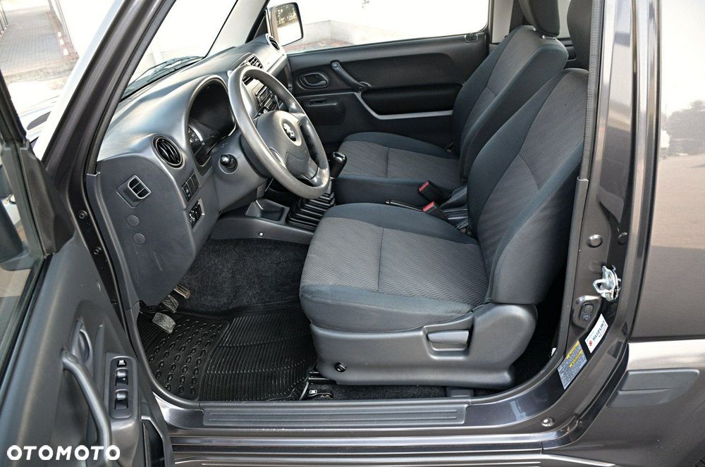 Suzuki Jimny - 17