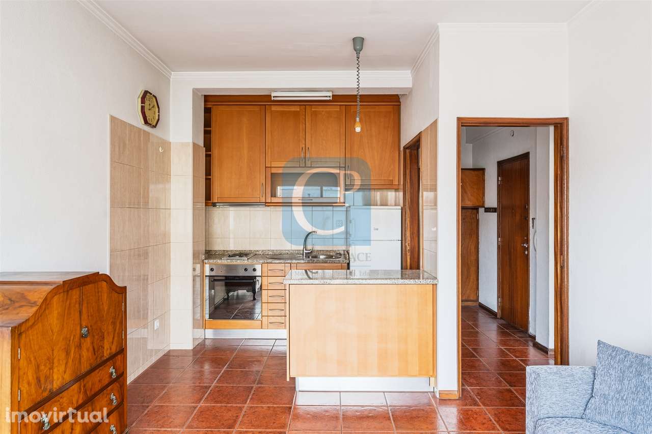 Apartamento T1 com varanda em Paranhos, Porto - Grande imagem: 5/18