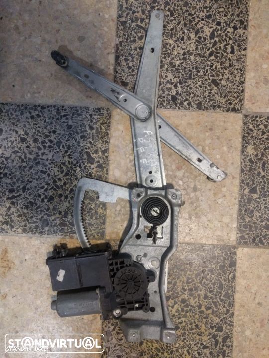 elevador vidro elétrico frente esquerdo Opel astra b - 1