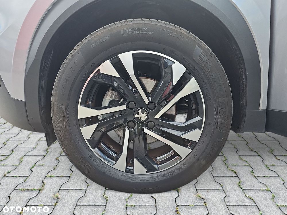 Peugeot 2008 - 9