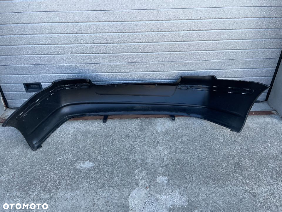 ZDERZAK TYLNY TOYOTA AVENSIS T25  2003-2008 - NOWY - 4