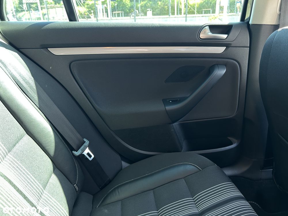 Volkswagen Golf 1.4 TSI BlueMotion Technology Highline - 24