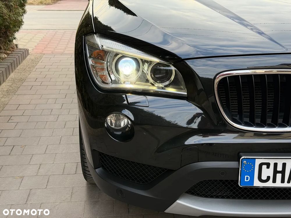 BMW X1 xDrive18d Sport Line - 3