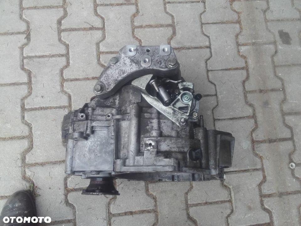 Skrzynia biegów VW Skoda Audi 2.0 TDI 02Q301103C - 2