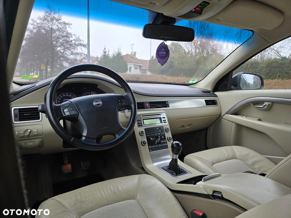 Volvo V70 2.0 - 26