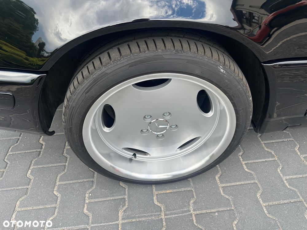 Mercedes-Benz SL - 18