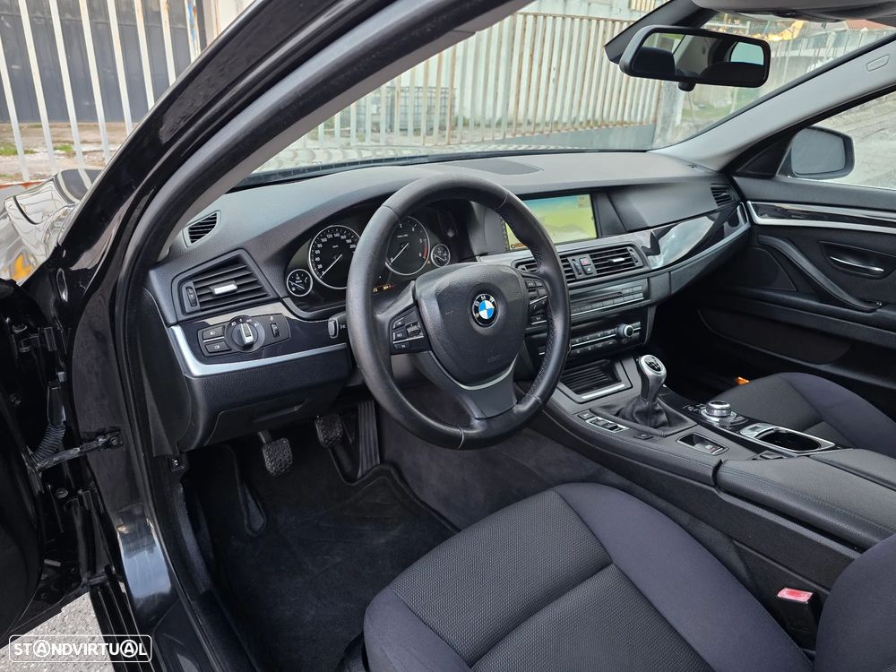 BMW 520 d Line Luxury - 15