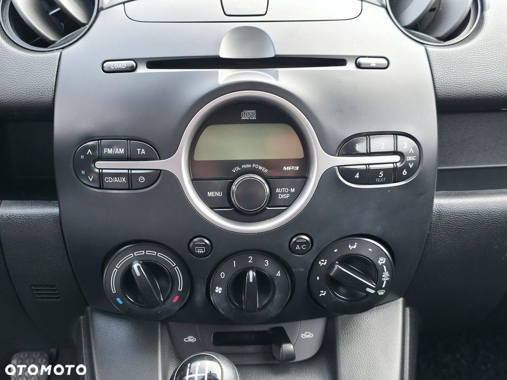 Mazda 2 - 12