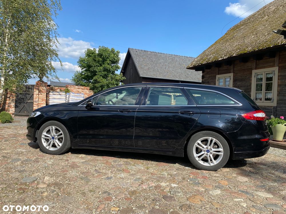 Ford Mondeo - 12