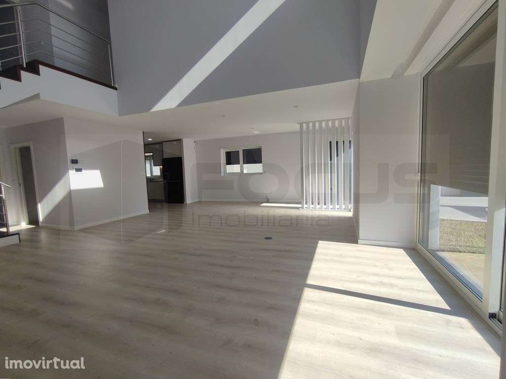 Espetacular Moradia T4 Aveiro / Aradas - Grande imagem: 5/33