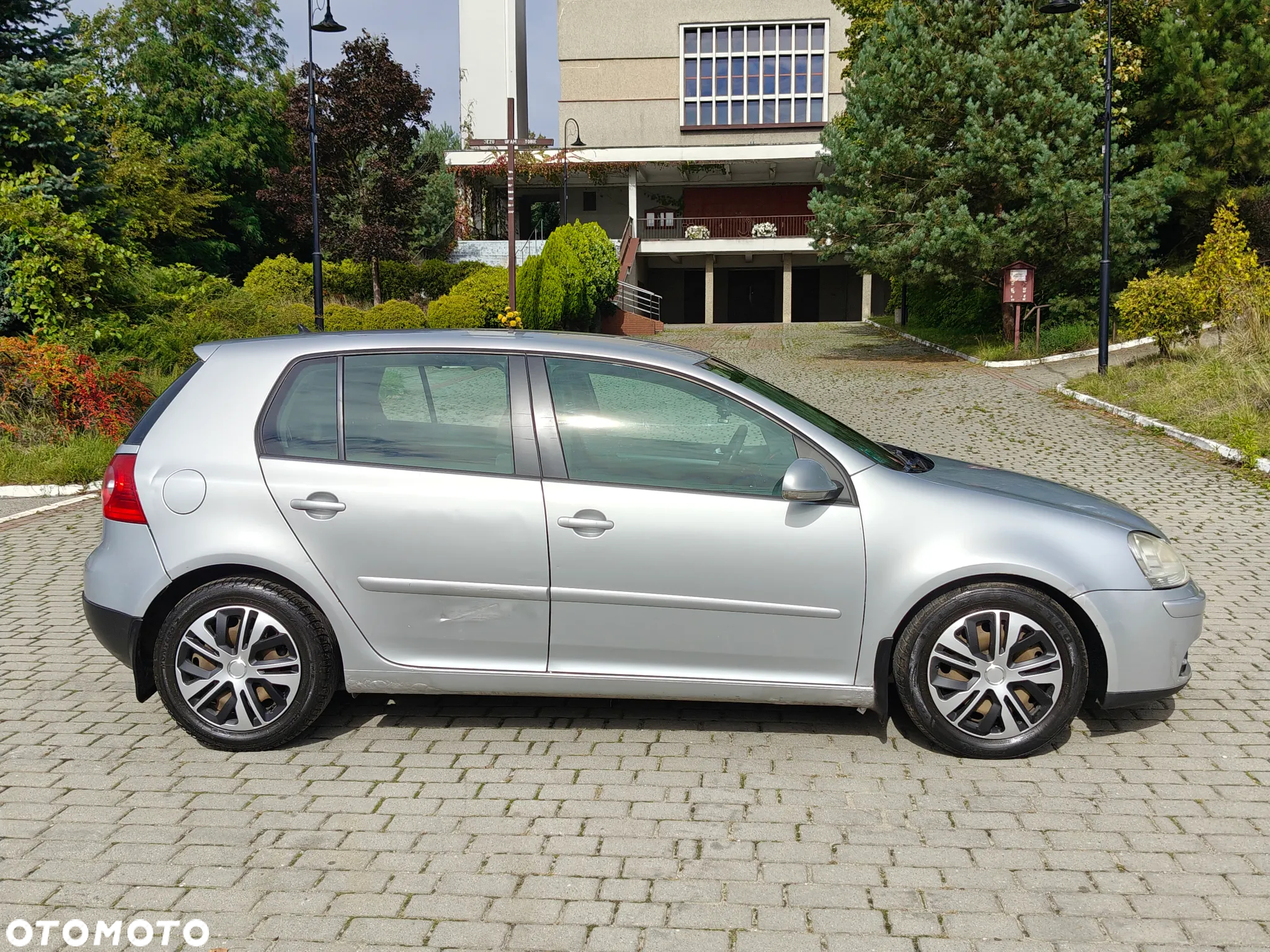 Volkswagen Golf 1.4 Comfortline - 28