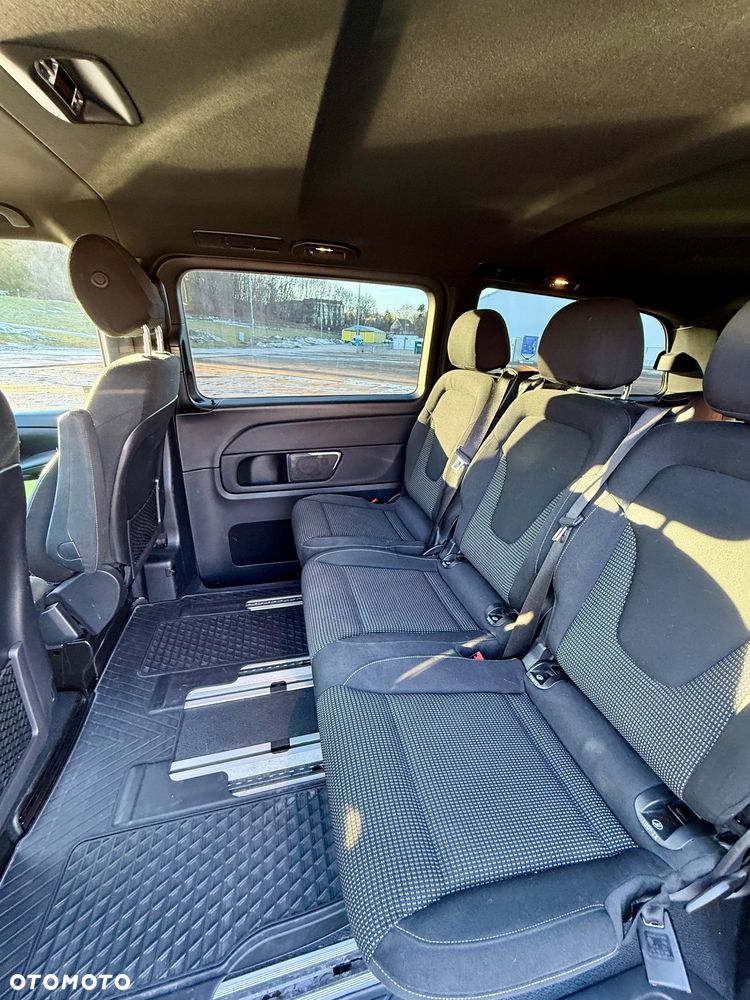 Mercedes-Benz Klasa V 250 d 9G-Tronic (ekstra d³) - 12