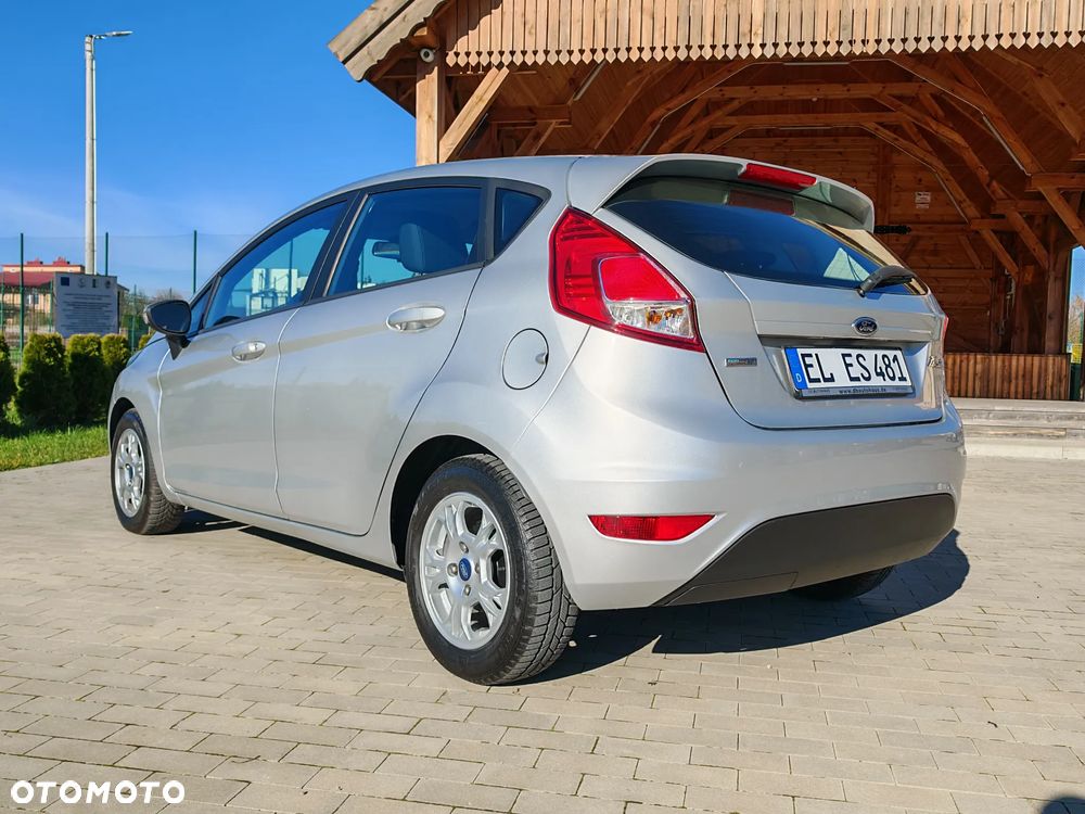 Ford Fiesta 1.6 TDCI Champions Edition - 27
