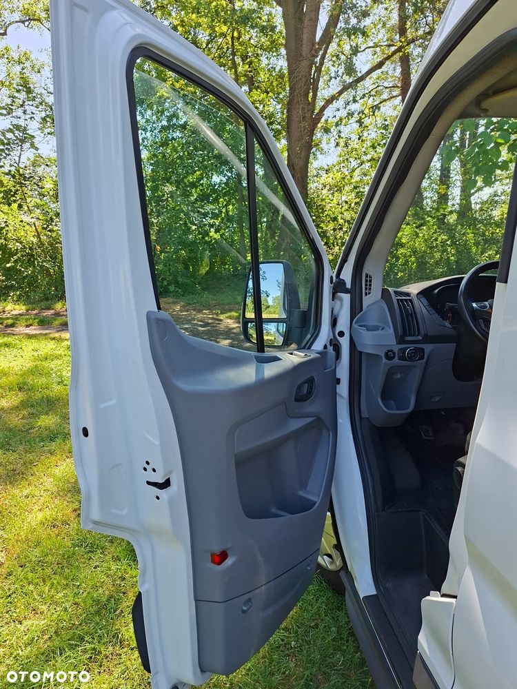 Ford Transit - 6