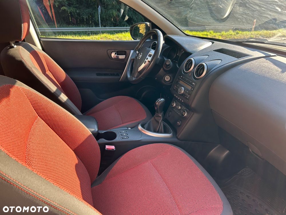 Nissan Qashqai 1.6 Tekna - 9