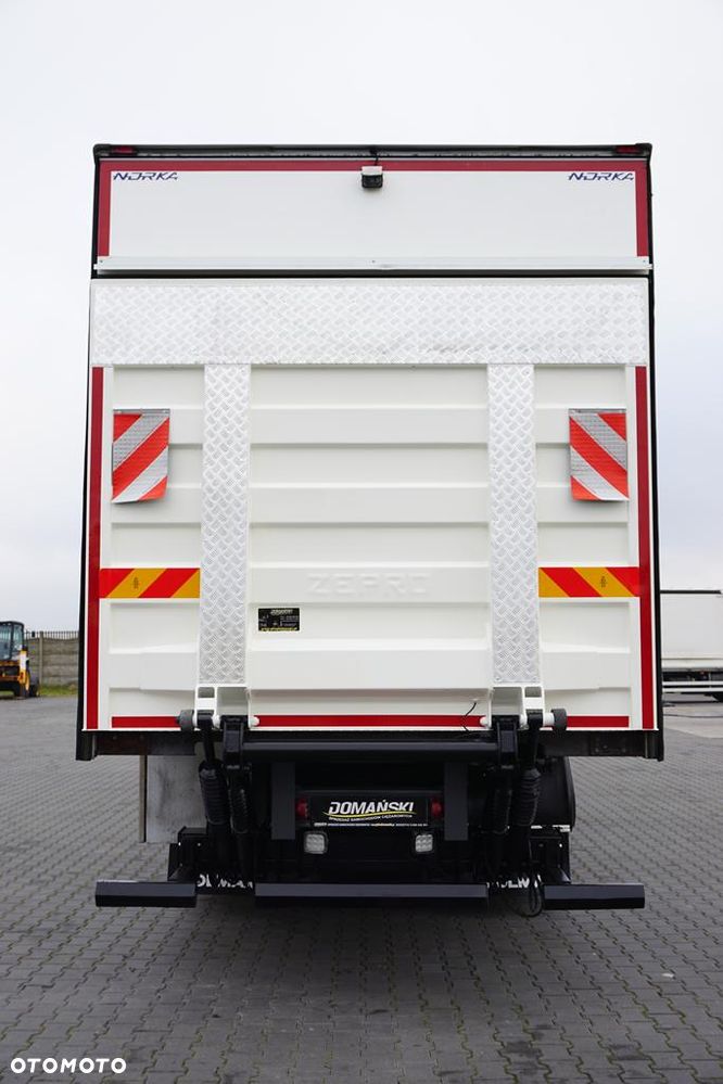 Volvo FM / 460 / E 6 / IZOTERMA + WINDA / 22 PALETY / DŁ 9,1 M / ŁAD. 14 345 KG - 35