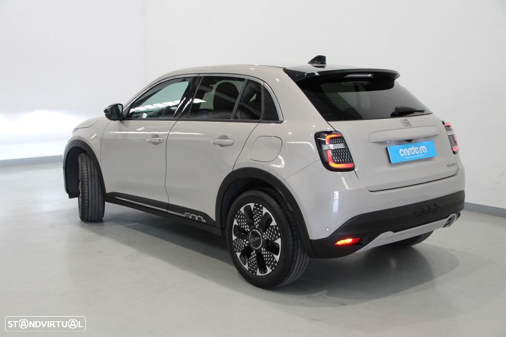 Fiat 600 1.2 Hybrid La Prima - 32