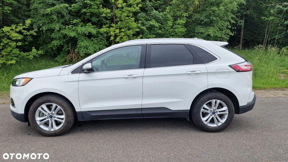 Ford Edge - 5