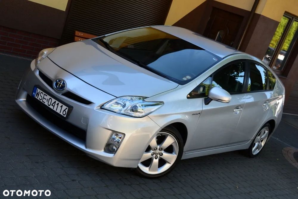 Toyota Prius (Hybrid) Comfort - 1
