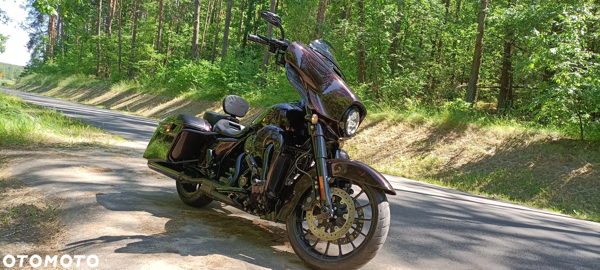 Harley-Davidson CVO Street Glide - 2