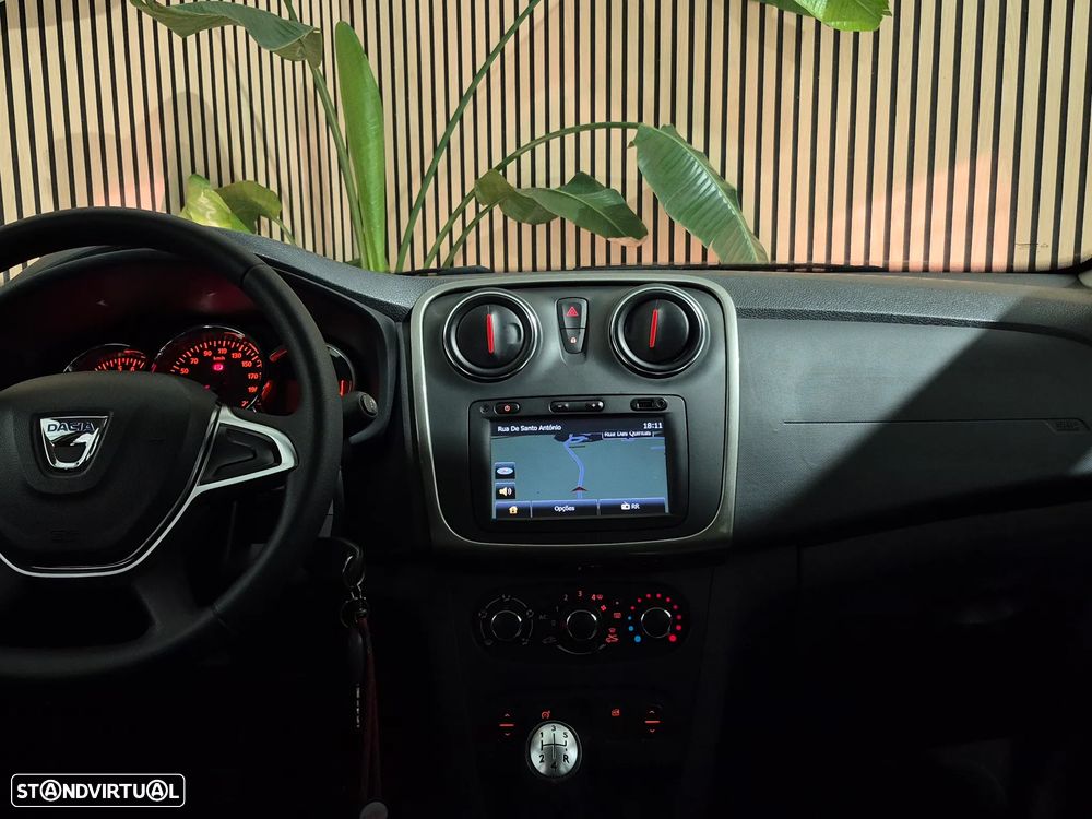 Dacia Sandero 0.9 TCe Stepway - 11