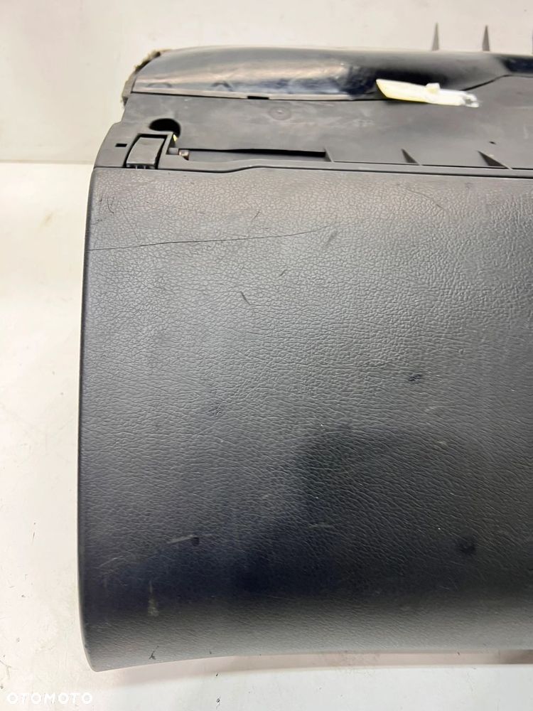 SCHOWEK PASAŻERA AUDI A4 B6 B7 8E1857035 1/25 - 2