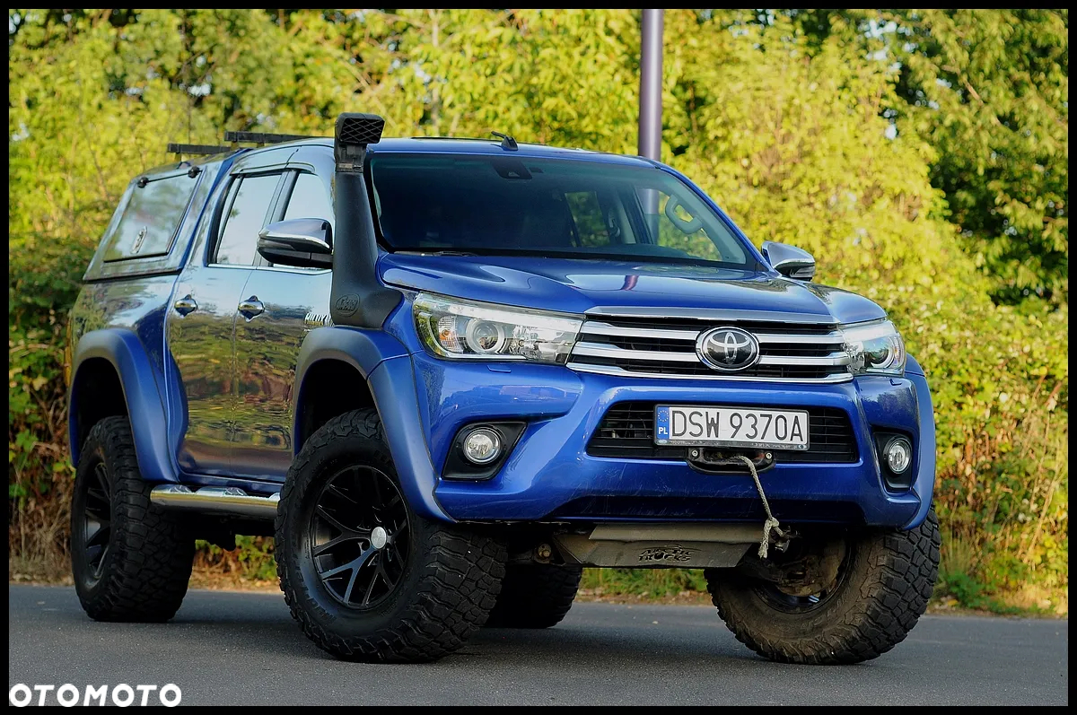 Toyota Hilux - 5