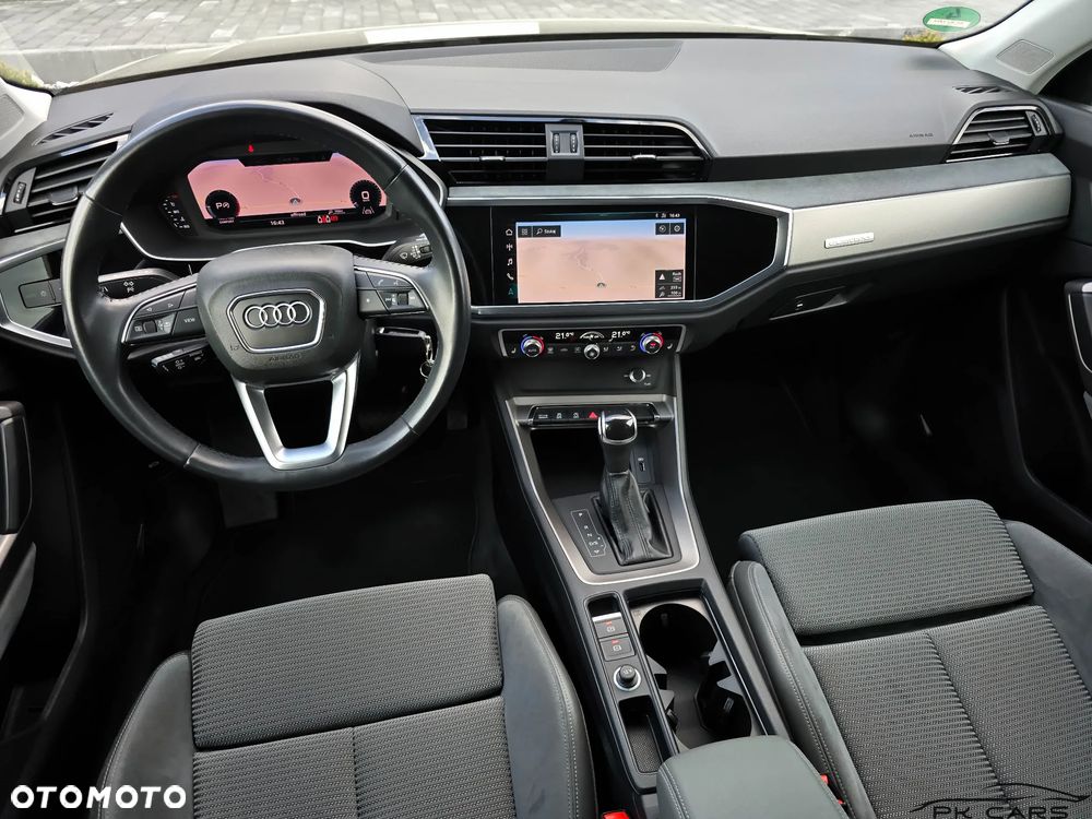 Audi Q3 40 TDI Quattro S Line S tronic - 24