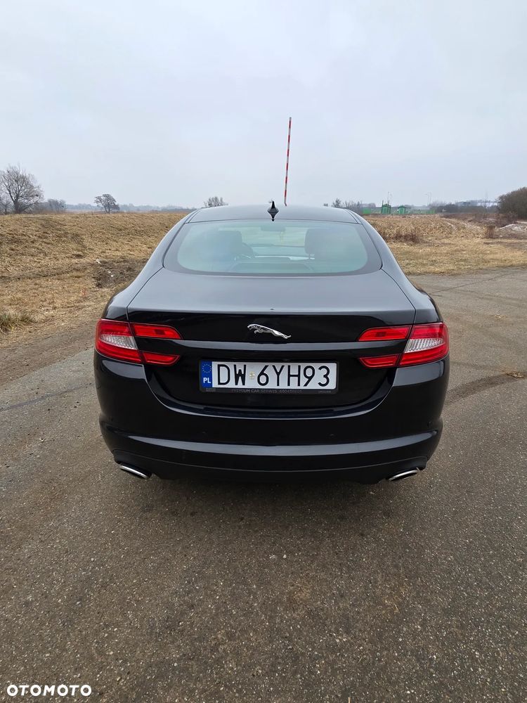 Jaguar XF 3.0 T AWD Classic - 9