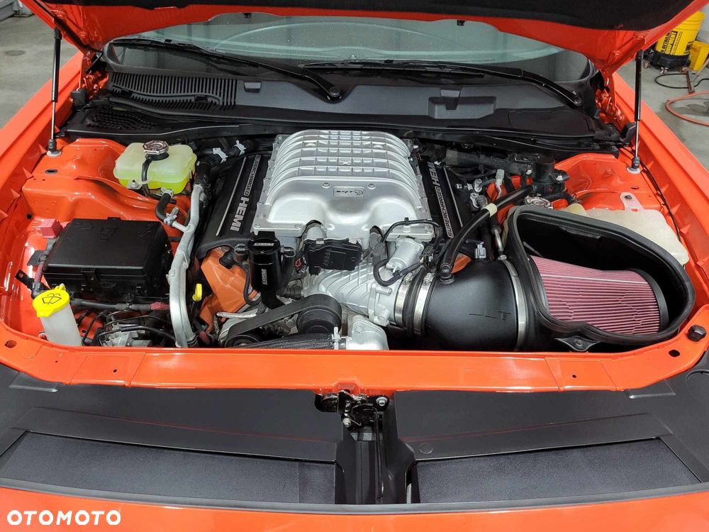 Dodge Challenger 6.2 Hellcat - 3