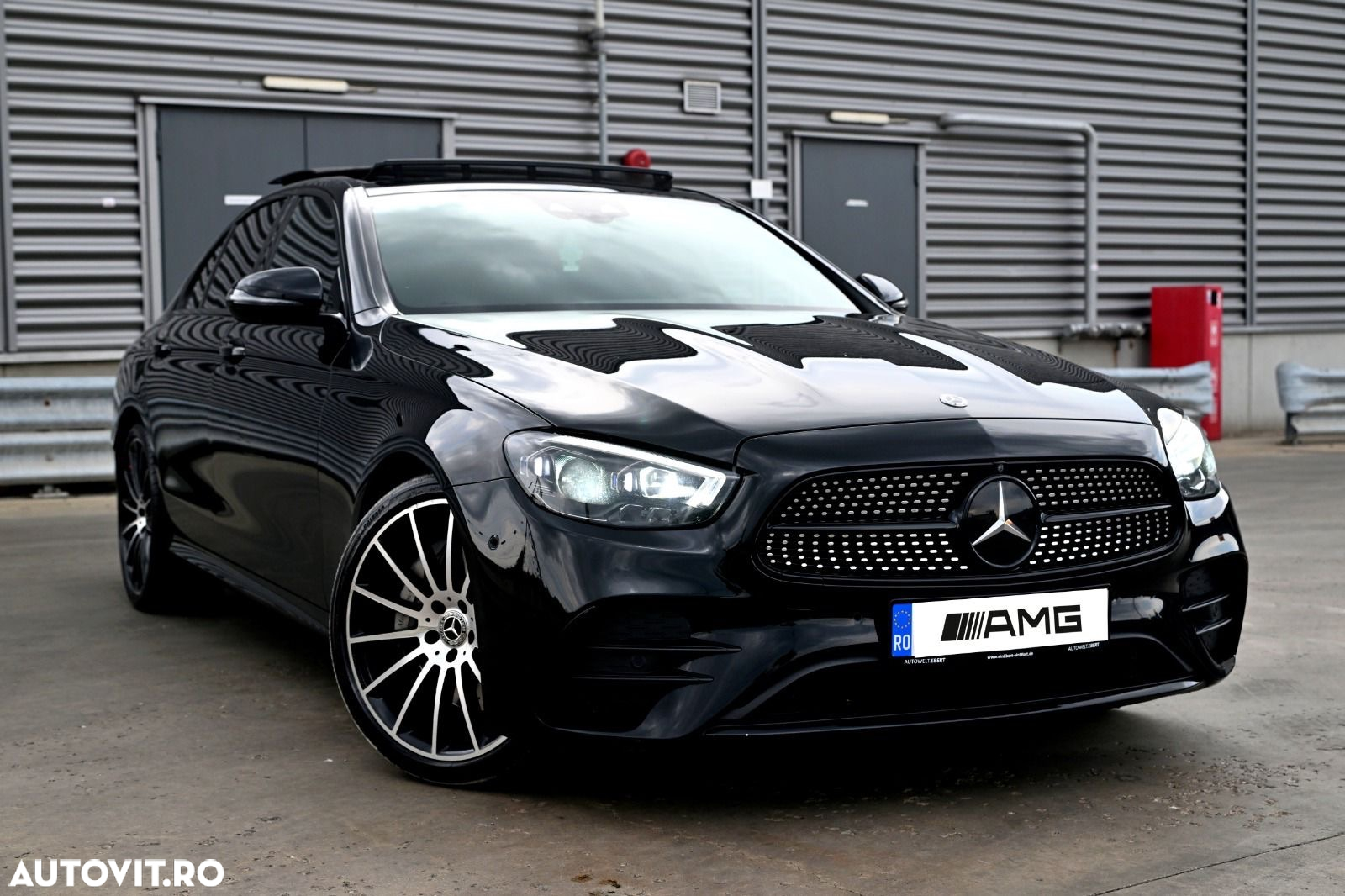 Mercedes-Benz E 450 4Matic 9G-TRONIC AMG Line - 9