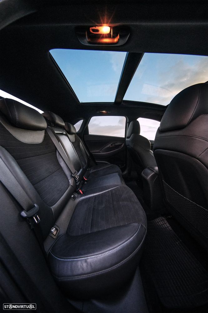 Hyundai i30 2.0 T-GDI N Performance - 10