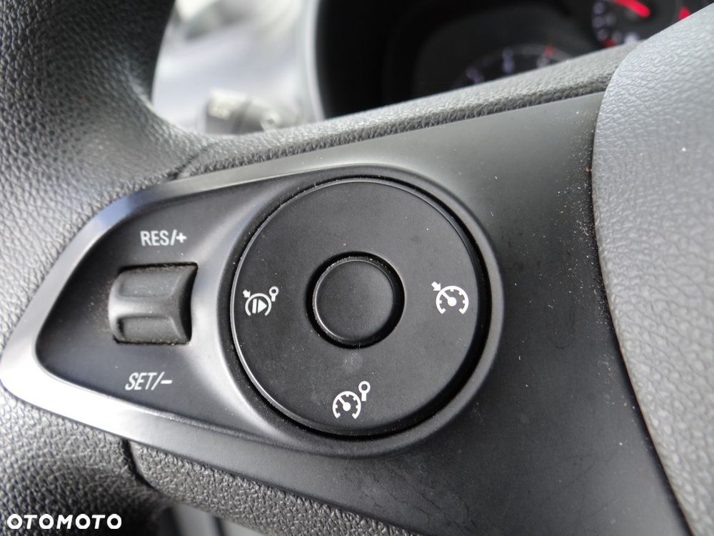 Opel Combo - 19