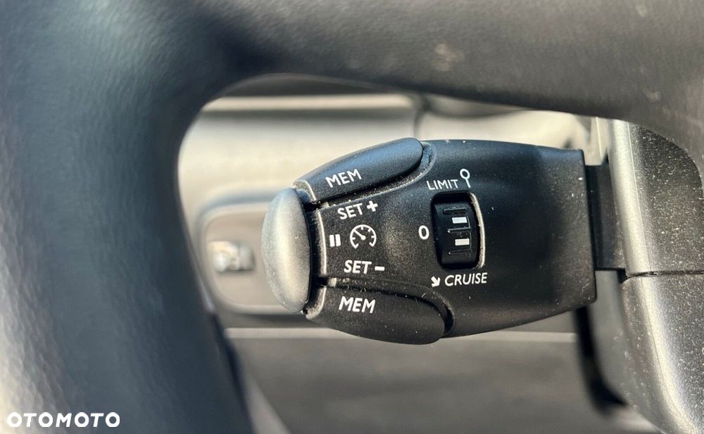 Citroën C3 1.2 PureTech Feel - 21