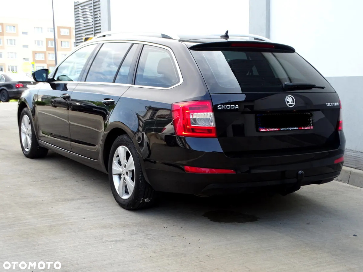 Skoda Octavia 2.0 TDI Ambition - 8