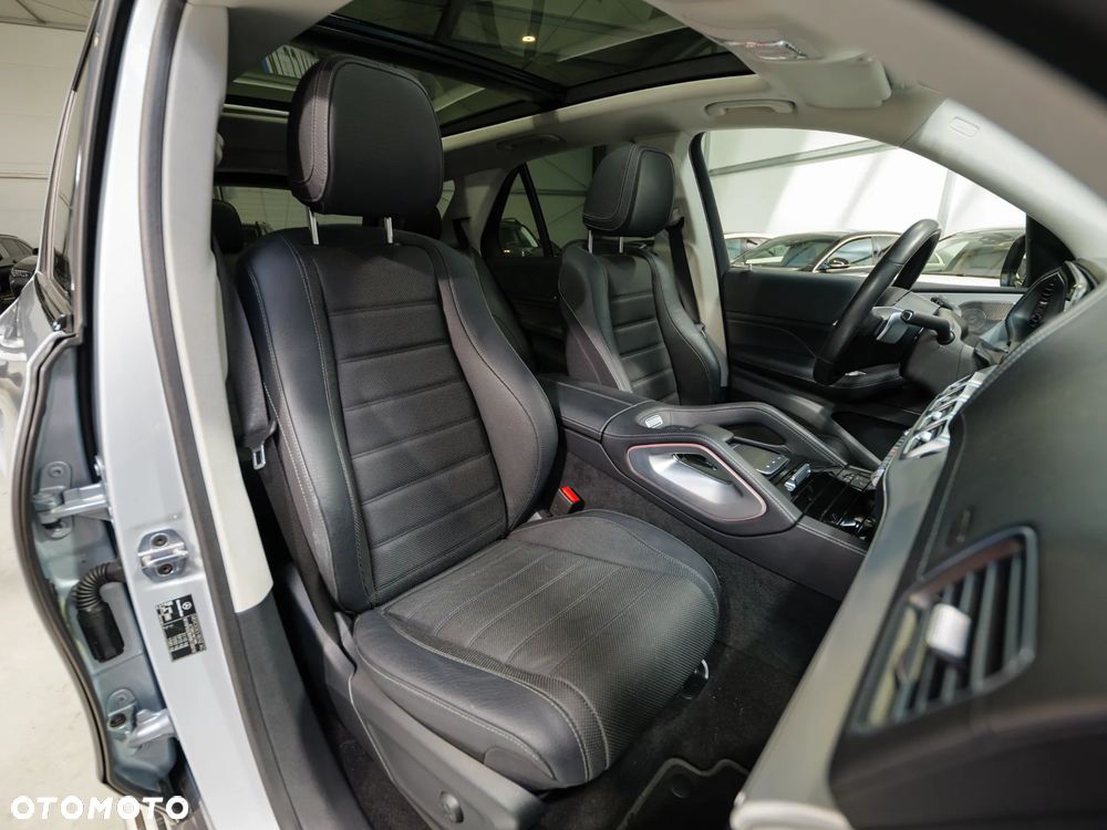 Mercedes-Benz GLE - 19