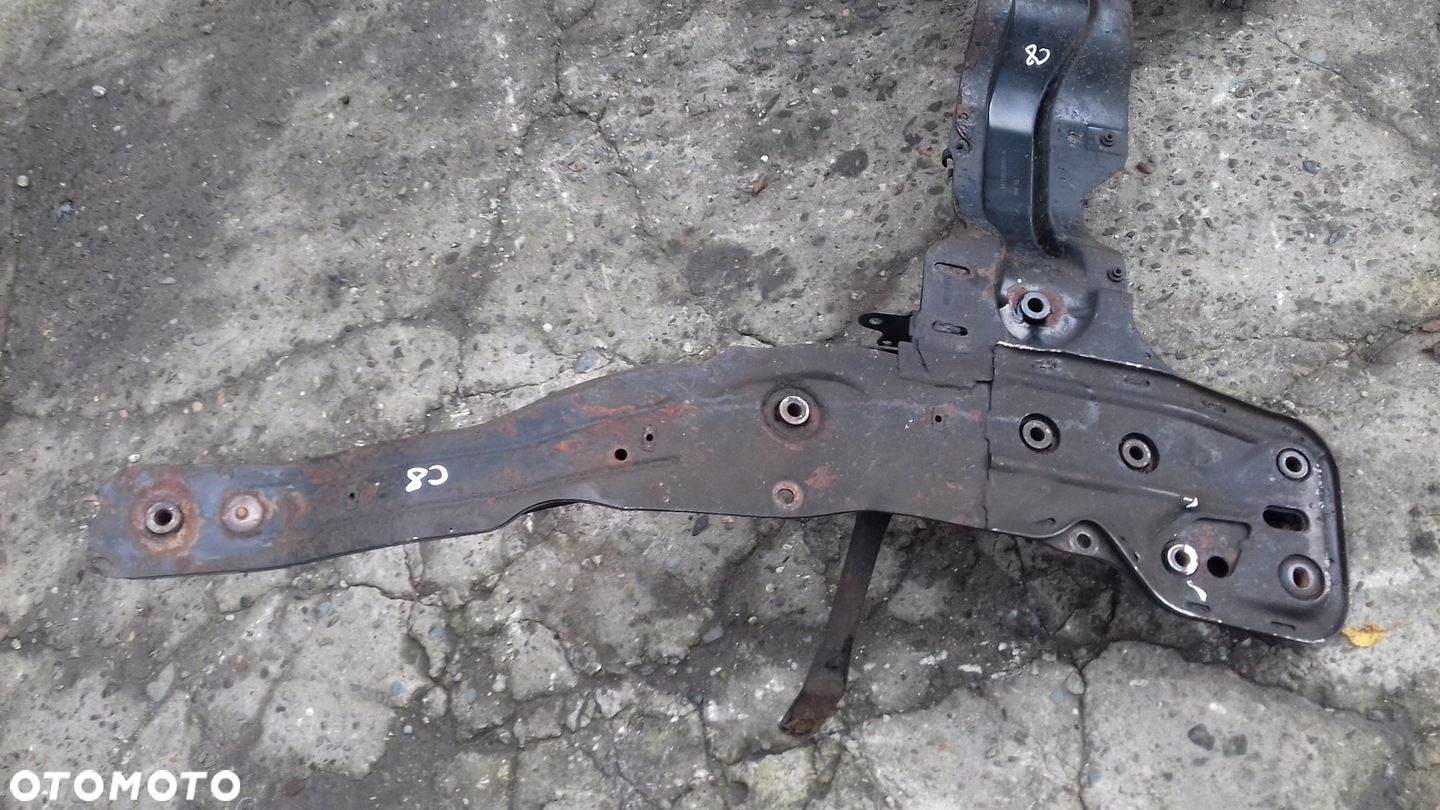 SANKI KOŁYSKA WÓZEK PRZÓD CITROEN C8 02- - 8