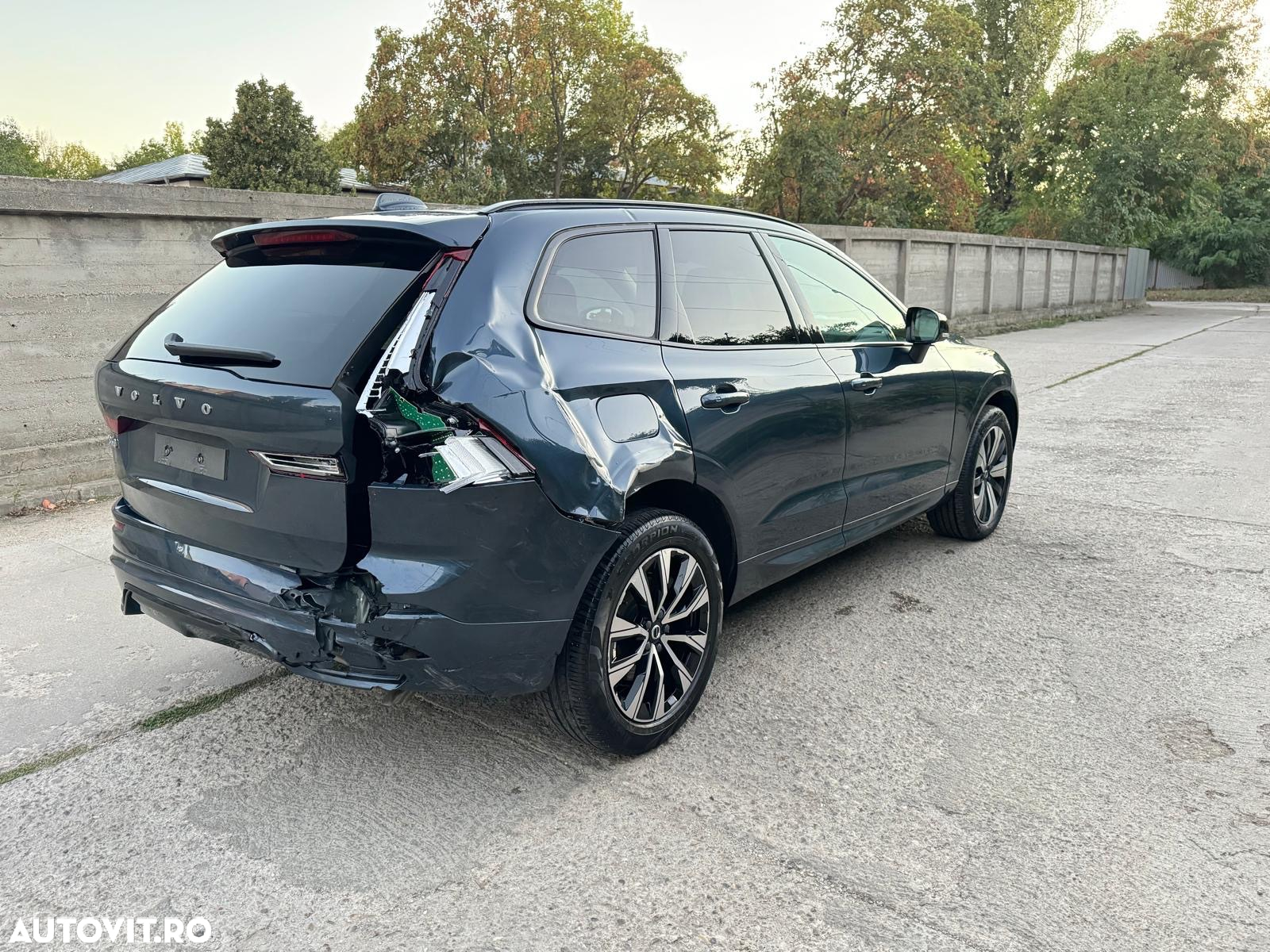 Volvo XC 60 Recharge T6 Twin Engine eAWD Inscription Expression - 4