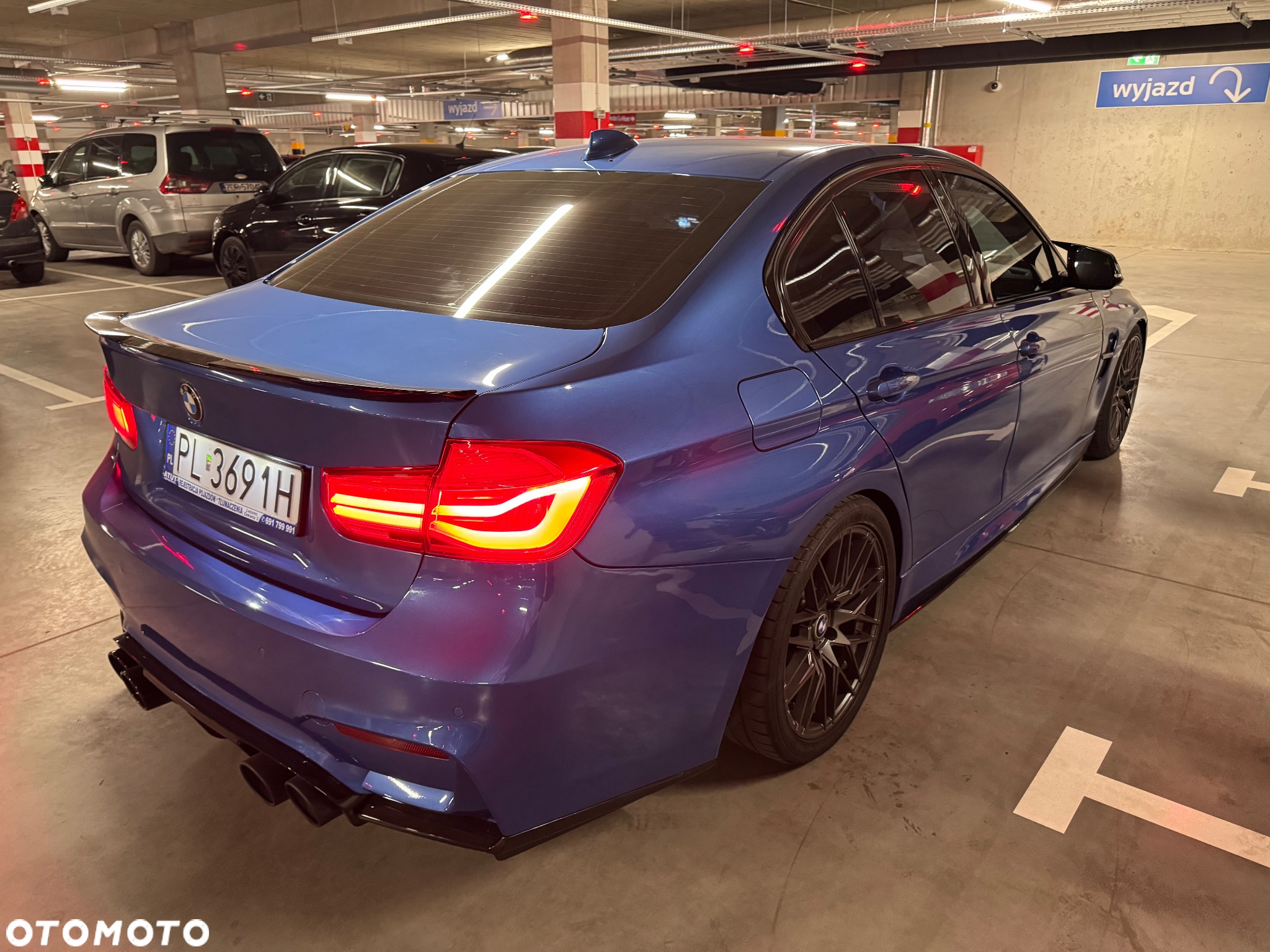 BMW Seria 3 318i Touring M Sport - 21