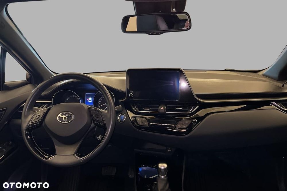 Toyota C-HR Lounge - 8