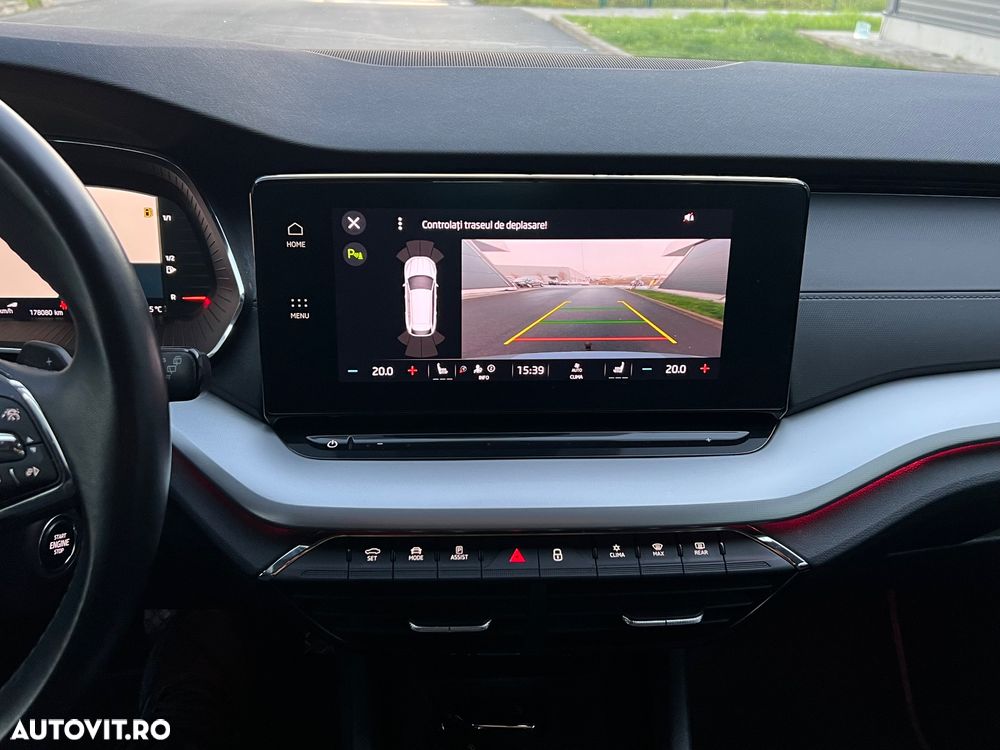 Skoda Octavia Combi 2.0 TDI DSG Clever - 11