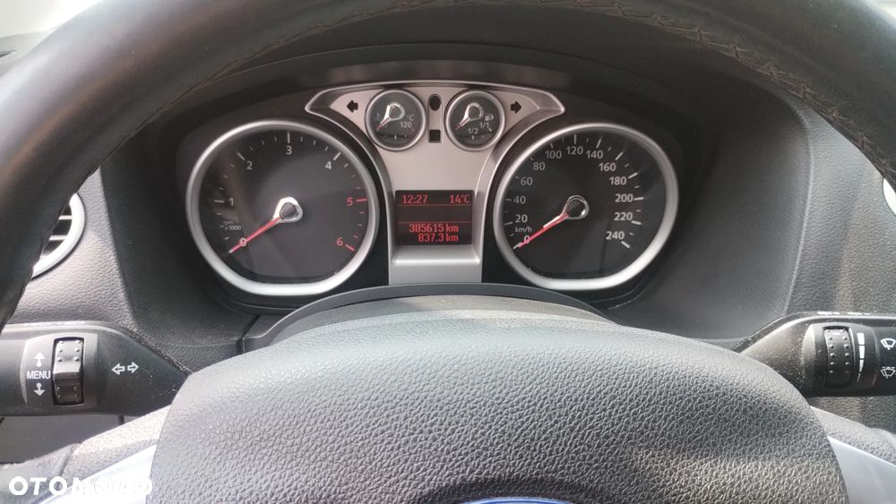Ford Focus 1.8 TDCi Titanium - 9