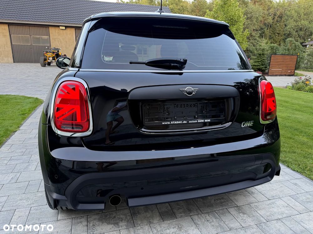 MINI ONE Blackyard - 3