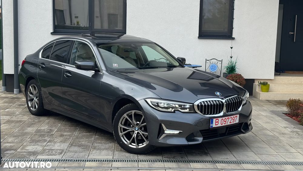 BMW Seria 3 318i Aut. Luxury Line - 8